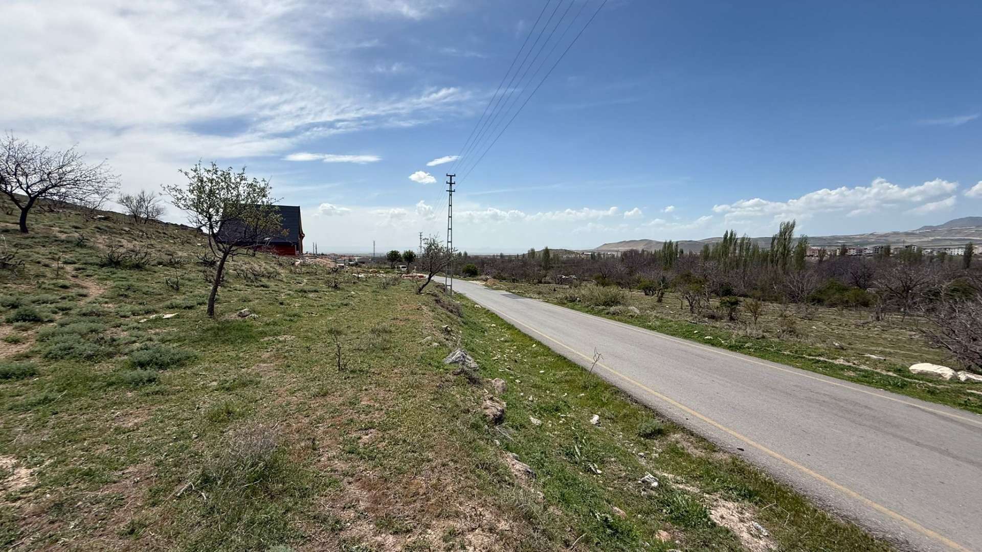 KAYSERİ DEVELİ YÜZEVLER MAHALLESİ DELİPINAR MEVKİİNDE SATILIK İMARLI ARSA